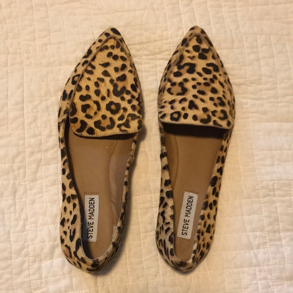 Steve Madden leopard calf hair loafers size 9.5